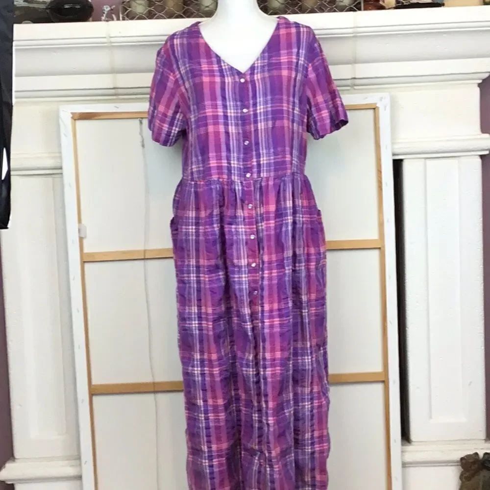 VTG Plaid cotton Grandma snap dress w/pockets Mrs. Roper mint condition